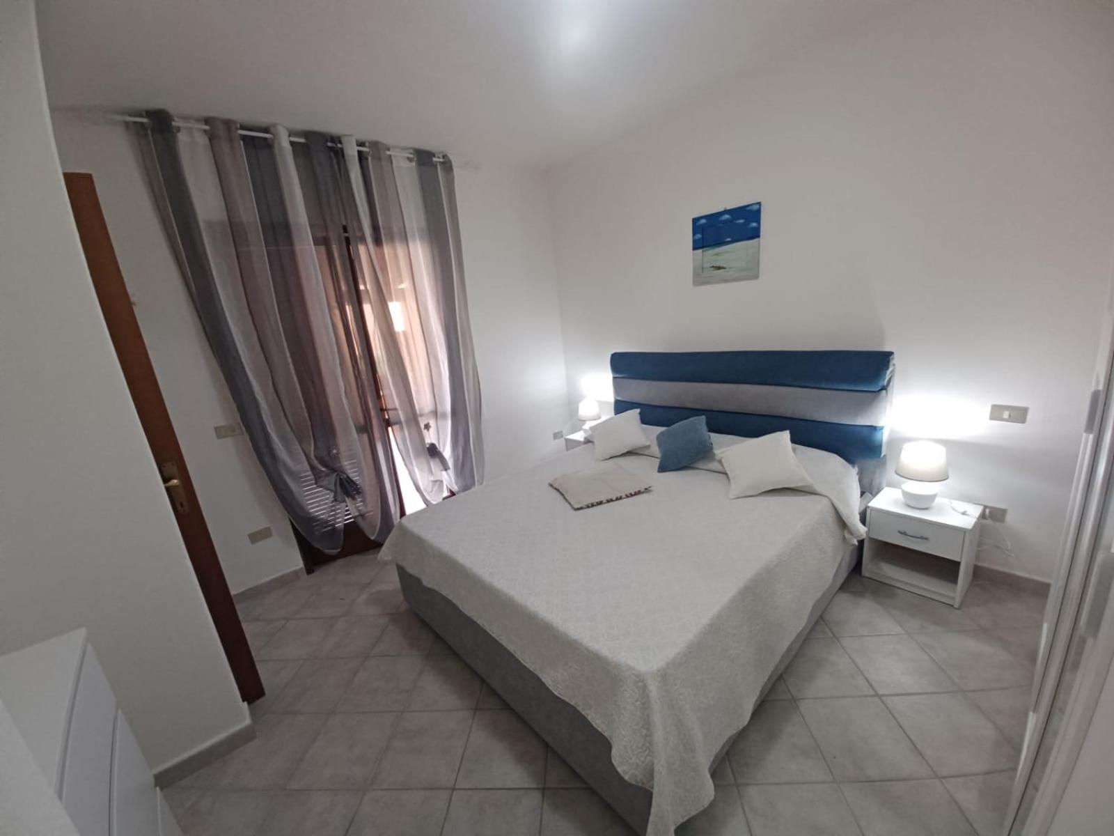 Casa Sibilla Bi-Locale Con Terrazza A 60 Metri Dal Mare Appartement Marinella  Buitenkant foto