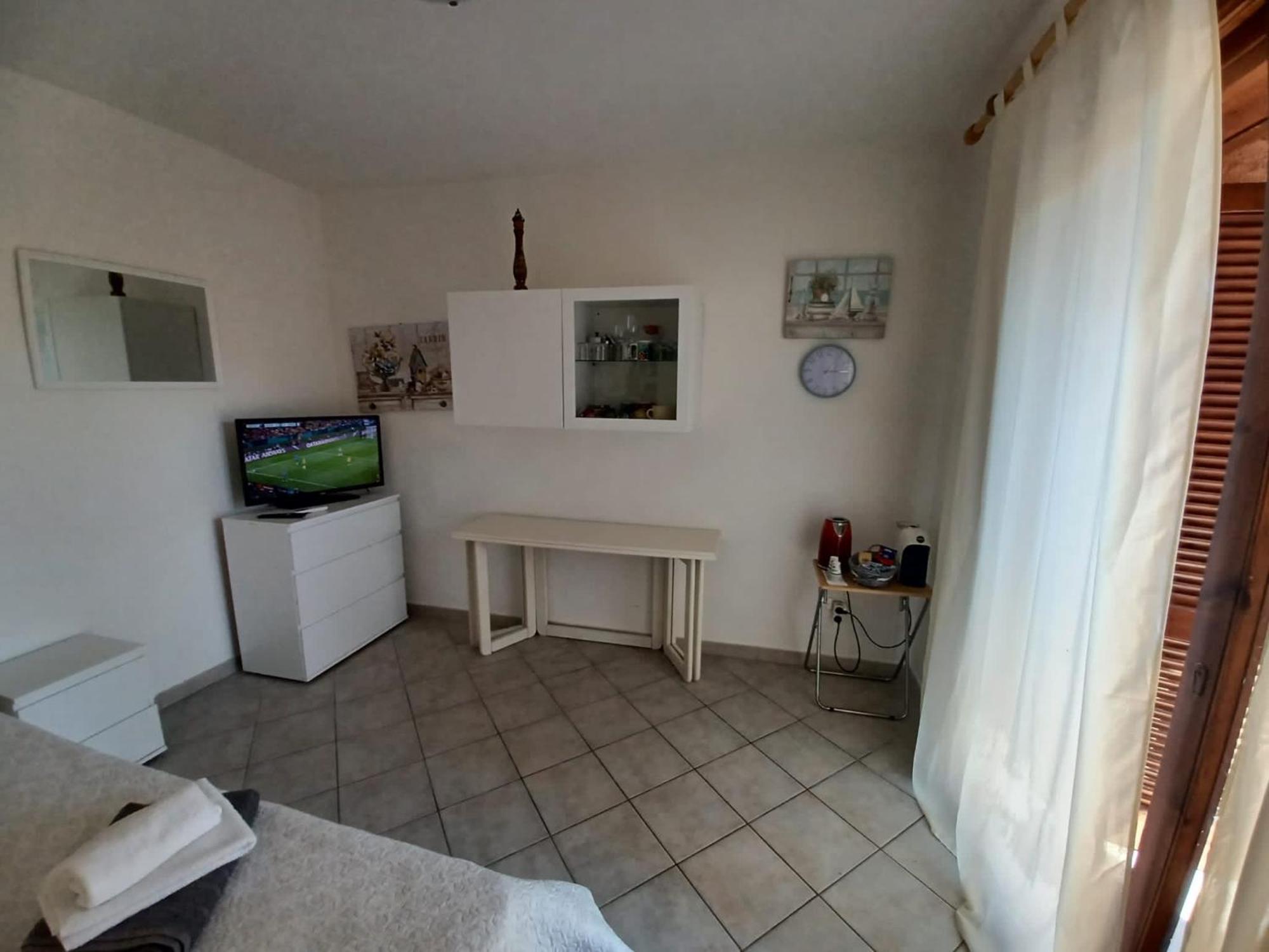 Casa Sibilla Bi-Locale Con Terrazza A 60 Metri Dal Mare Appartement Marinella  Buitenkant foto